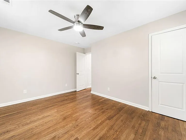 2128 Mark Trl — Photo 10