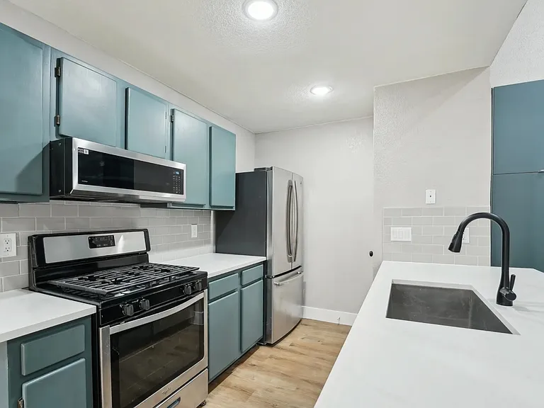4602 Brown Bark Pl #A — Photo 6