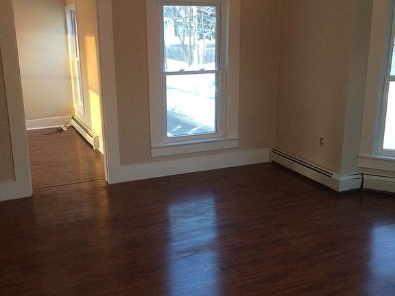 3rd image of 54 Cottage St Floor 2