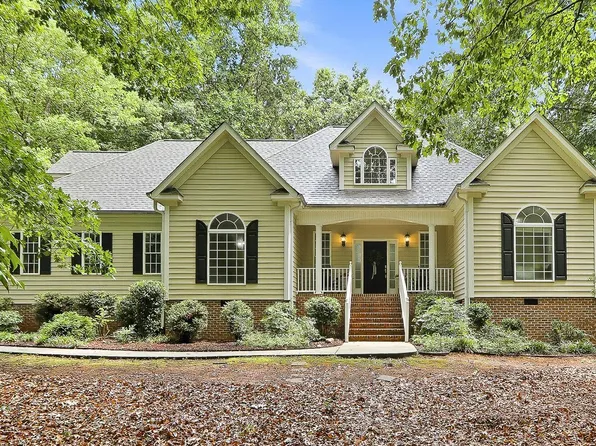 6304 Hilbert Ridge Dr, Holly Springs, NC 27540