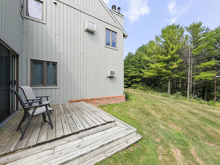 5735 Hilltop Way #5735 — Photo 17