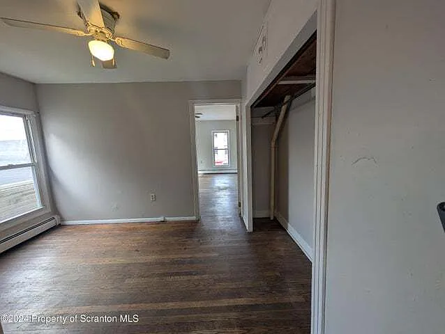 517-519 Cedar Ave — Photo 5