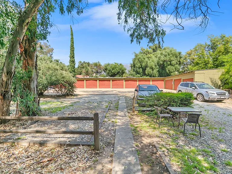 459 E Sacramento St — Photo 20
