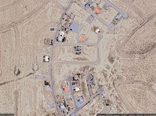 720 W Lodestone Ln, Pahrump, NV 89060