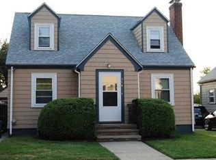 384 Sharon St, Providence, RI 02908