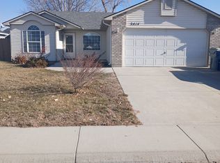 2414 S Stonehedge Dr, Nampa, ID 83686