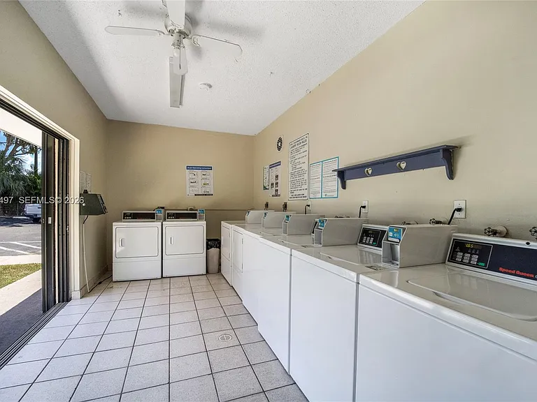 15391 S Dixie Hwy #61 — Photo 12