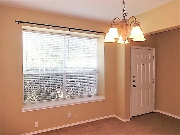 3 bed, 2.0 bath, 1835 sqft, $1,780 — Photo 4