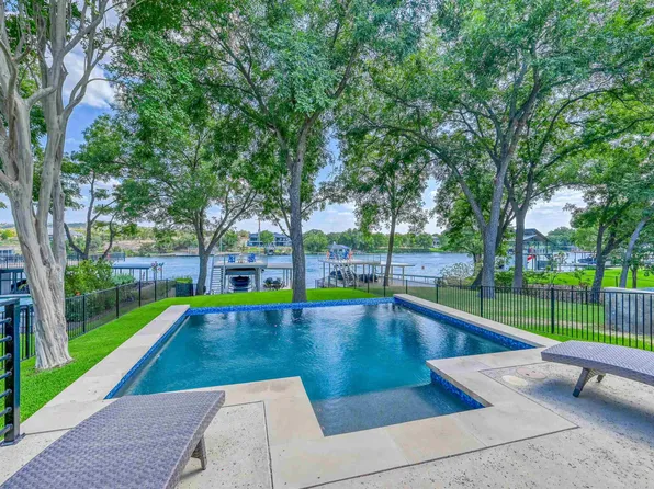 2140 Williams Lakeshore, Kingsland, TX 78639