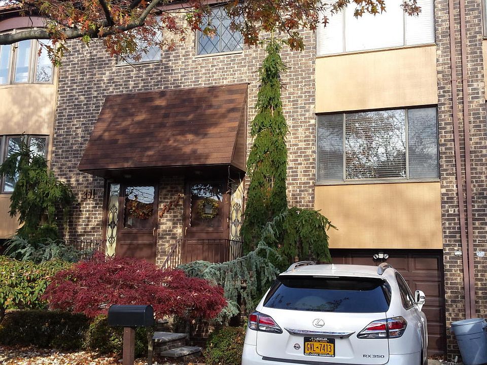 1st image of 263 Hillbrook Dr