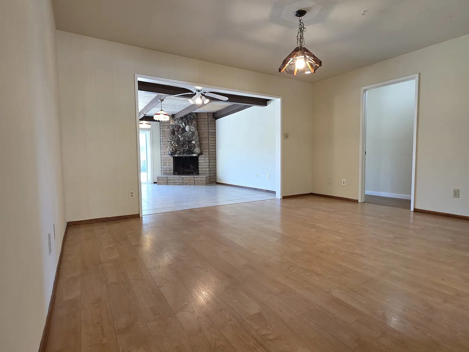 4 bed, $4,500 — Photo 4
