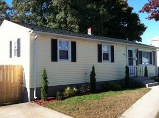 26 Hobson Ave, Cranston, RI 02910