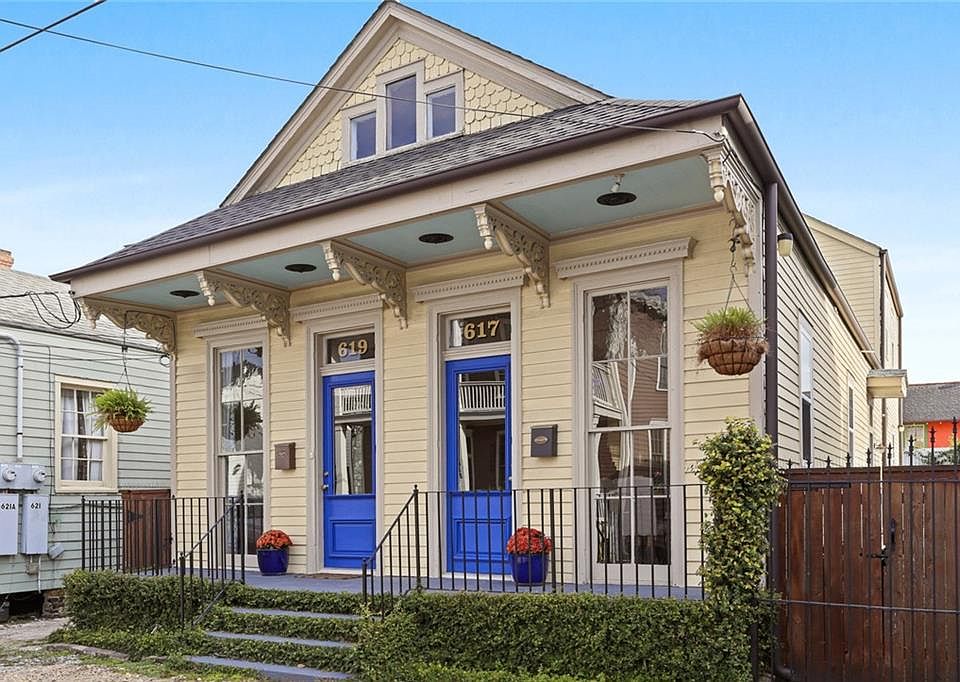 1st image of 617 Harmony St