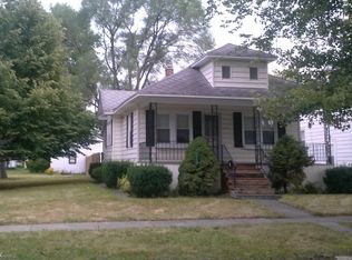 1724 Marquette St, Saginaw, MI 48602