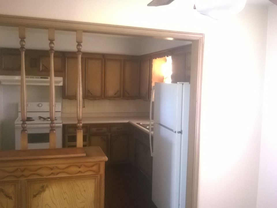 2nd image of 2737 SW 55th St