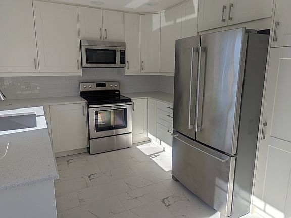 2nd image of 1532 Samedra St