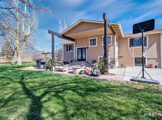 9220 Calico Way, Stagecoach, NV 89429