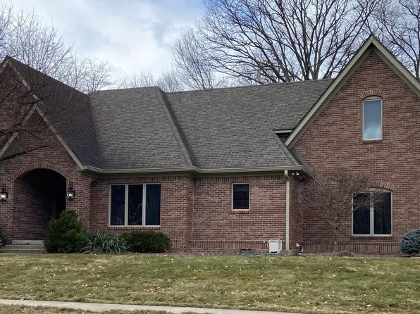 10290 Parkway Dr, Fishers, IN 46037