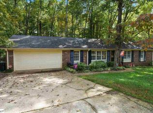 205 Tanner Rd, Taylors, SC 29687