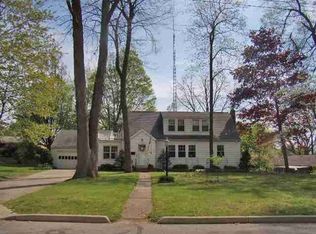 631 S Superior St, Angola, IN 46703