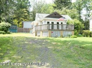 30 Lakewood Dr, Hunlock Creek, PA 18621