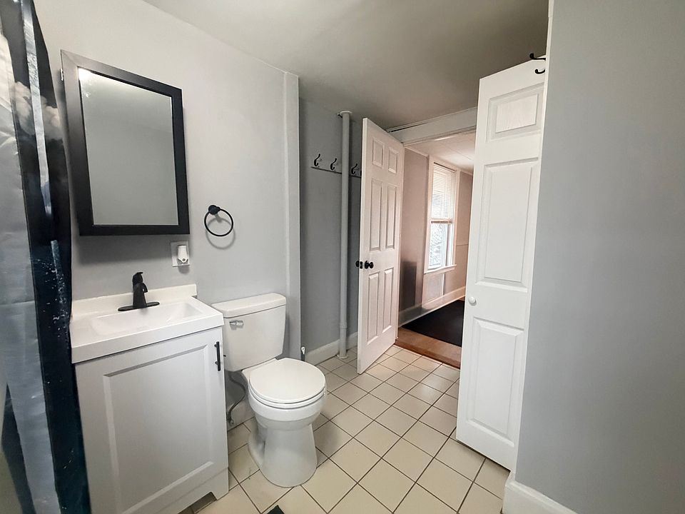2nd image of 19 Forest St APT D