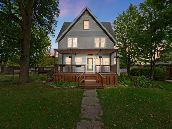 106 N Center St, Gardner, IL 60424