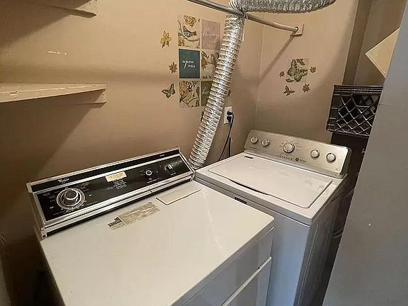5th image of 85 Laredo Ave Floor 2