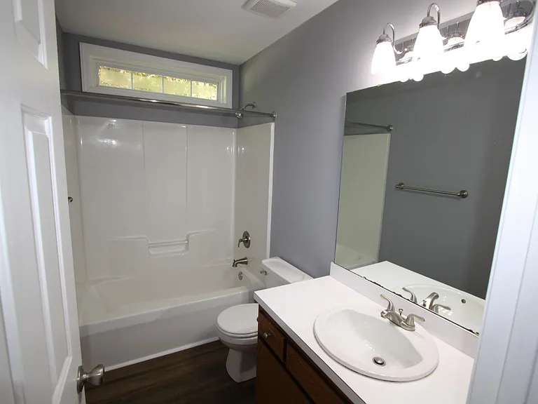 113 Drew Ct — Photo 17