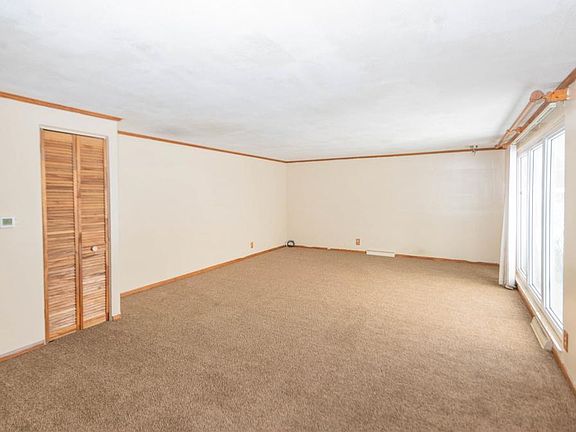 2nd image of 215 Eunice Dr