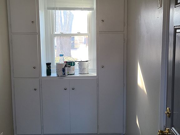 Extra room with storage