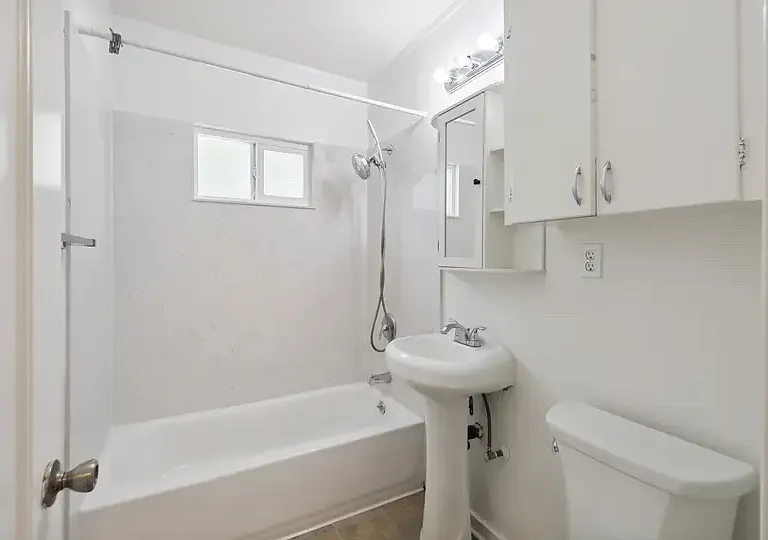 214 I St #216 — Photo 14