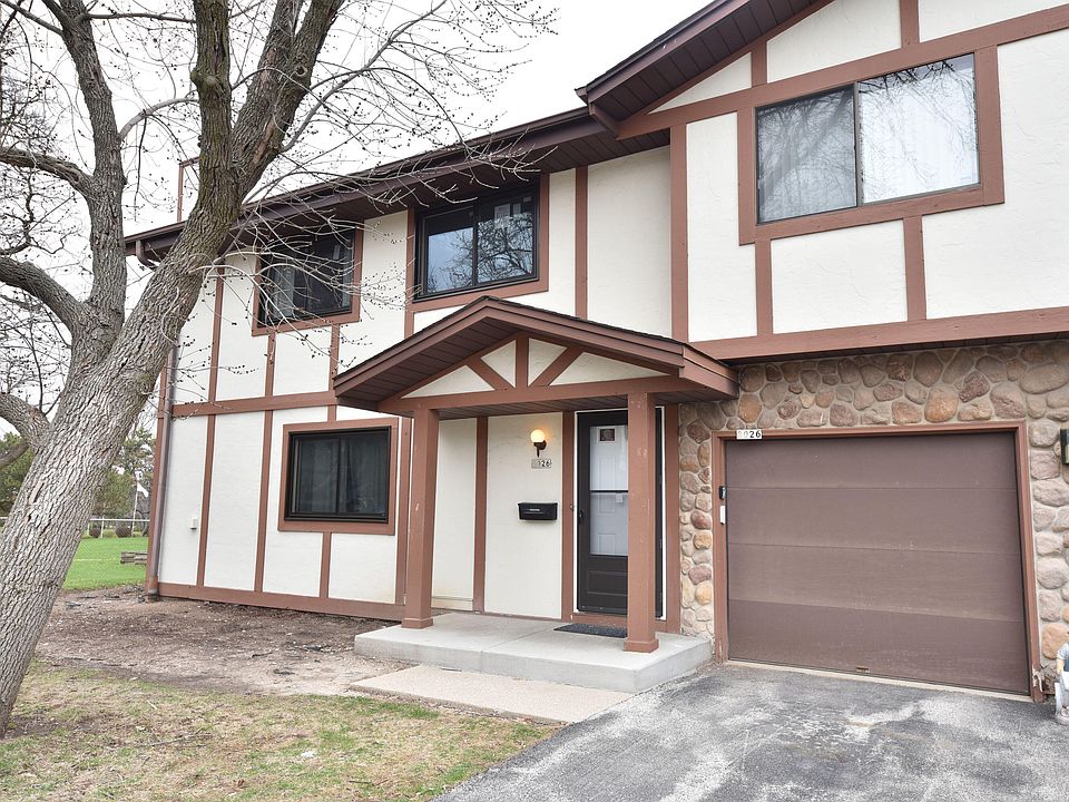 1st image of 8026 W Manor Cir #8026