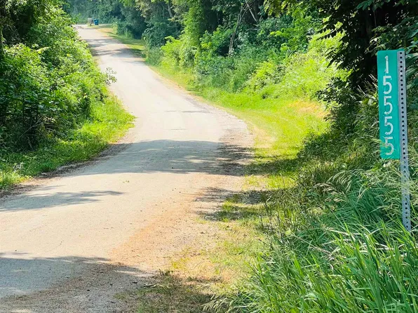 15555 Ivy Rd, Mount Carroll, IL 61053