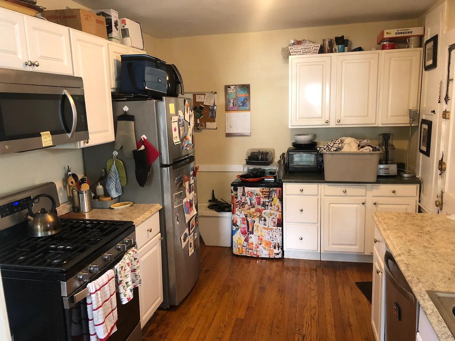 4 bed, 1200 sqft, $3,600 — Photo 4