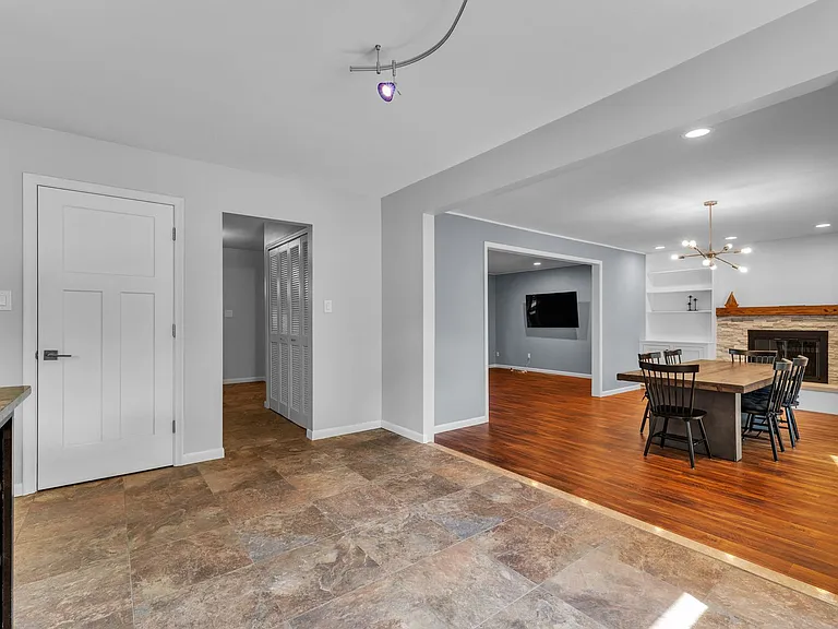 3015 High Pointe Ct — Photo 25