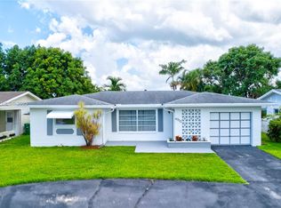 4512 NW 46th St, Tamarac, FL 33319