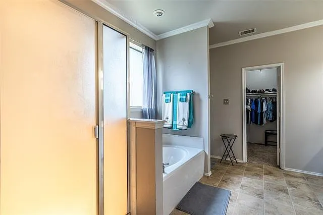 8957 Silent Brook Ln — Photo 3