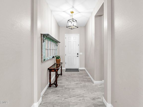 3rd image of 20236 E Russet Road