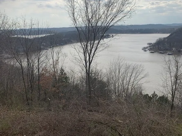 21 El Kay Dr, Camdenton, MO 65020