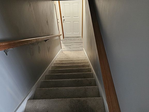 3rd image of 2730 W 66th St #Basement