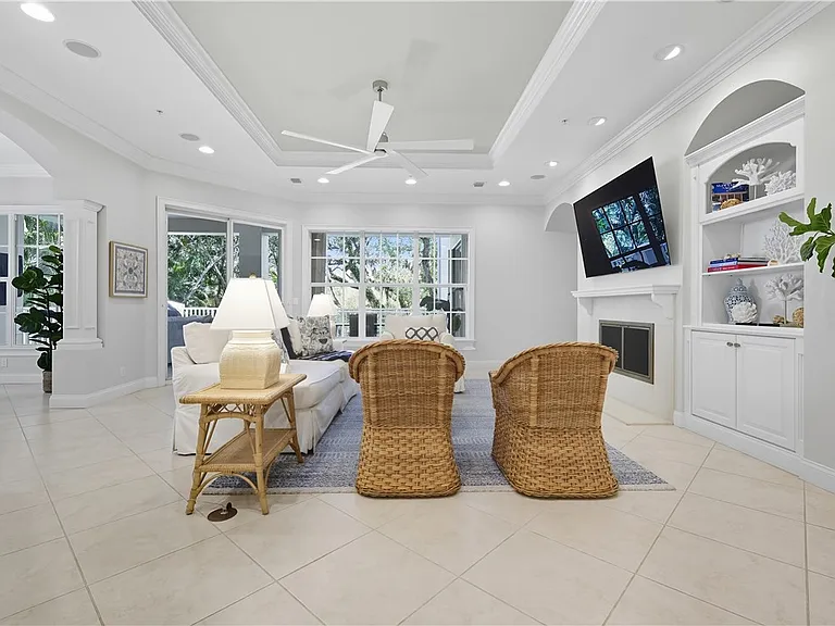 110 Island Plantation Ter #101 — Photo 4