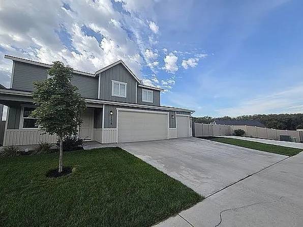 11319 Aspen Hill Dr, Caldwell, ID 83605
