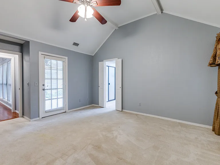 18612 Park Grove Ln — Photo 5
