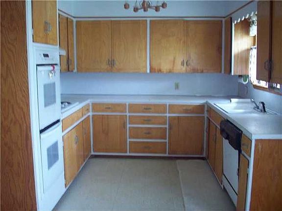 4th image of 1109 Kimberly Dr
