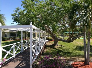 2950 SE Ocean Blvd APT 136-6, Stuart, FL 34996