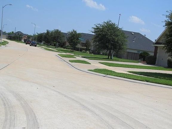 2nd image of 7514 Cove Royale Ln