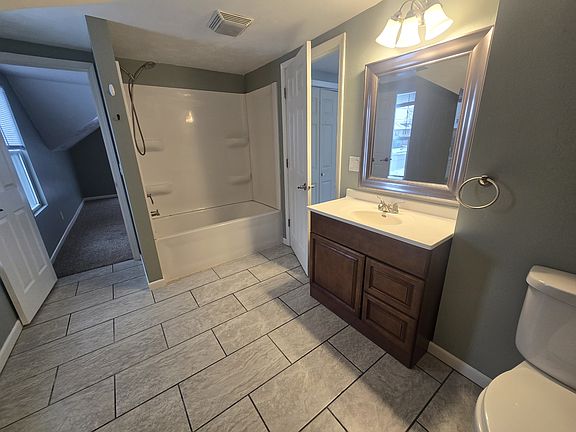2nd image of 524 3rd St #A