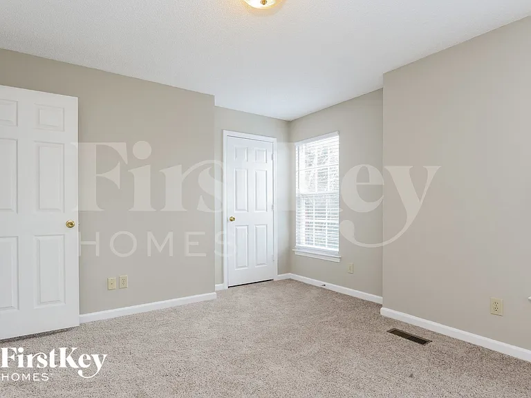 6326 S Bend Ln — Photo 9