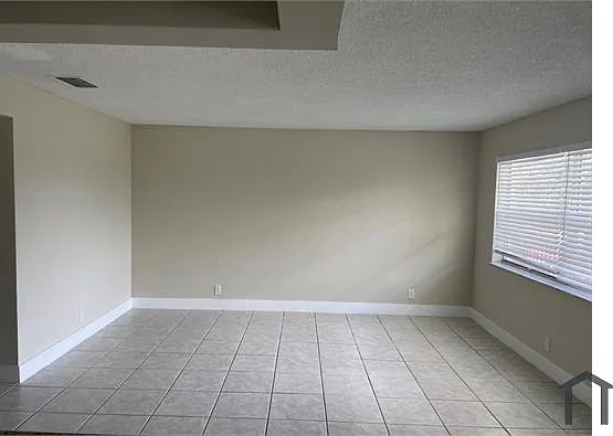 207 NW 32nd Ct #211 — Photo 18